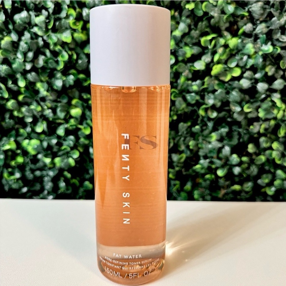 Fenty Beauty Fat Water Niacinamide Pore-Refining Toner Serum (New)